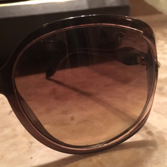 Roberto Cavalli Sunglasses - Picture 1 of 5
